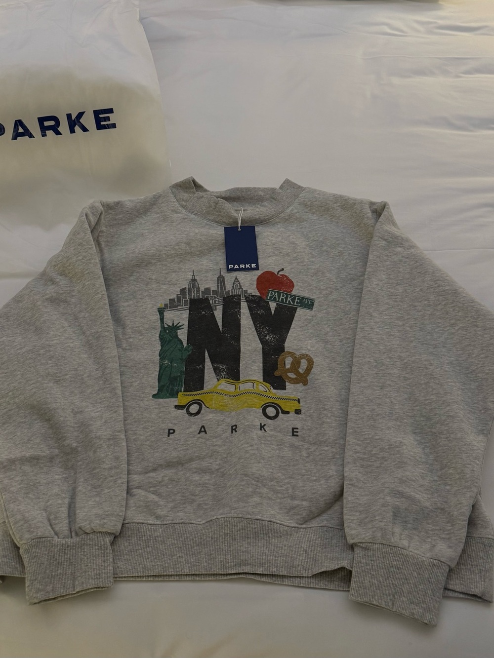 Parke NYC Pop-up exclusive NYC Graphic Mockneck - L/XL